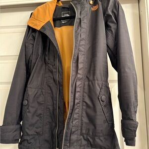 The North Face Men's Black and Mustard Raincoat